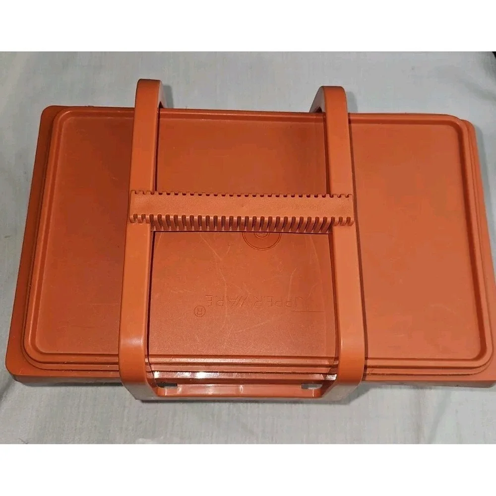 Vintage Tupperware‎ Container Orange CARRY ALL With Lid & Handle #1431-2